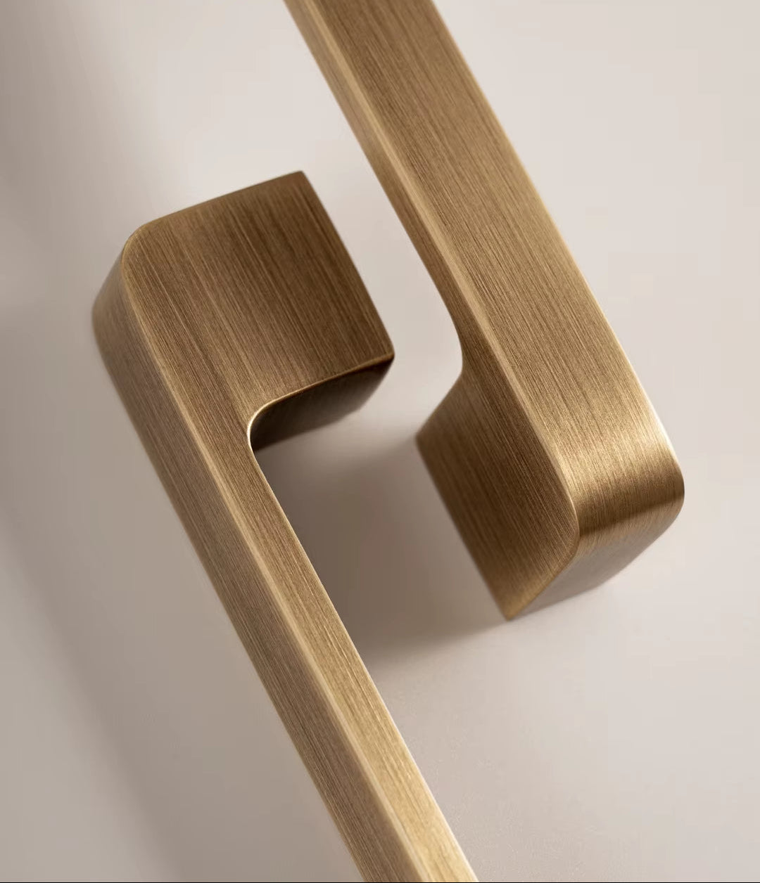 Bronze Brass Handle for Furniture Wardrobe Door Drawer Knob Kitchen Cabinet Pull Modern Minimalist Antique Cabinet Long Handle